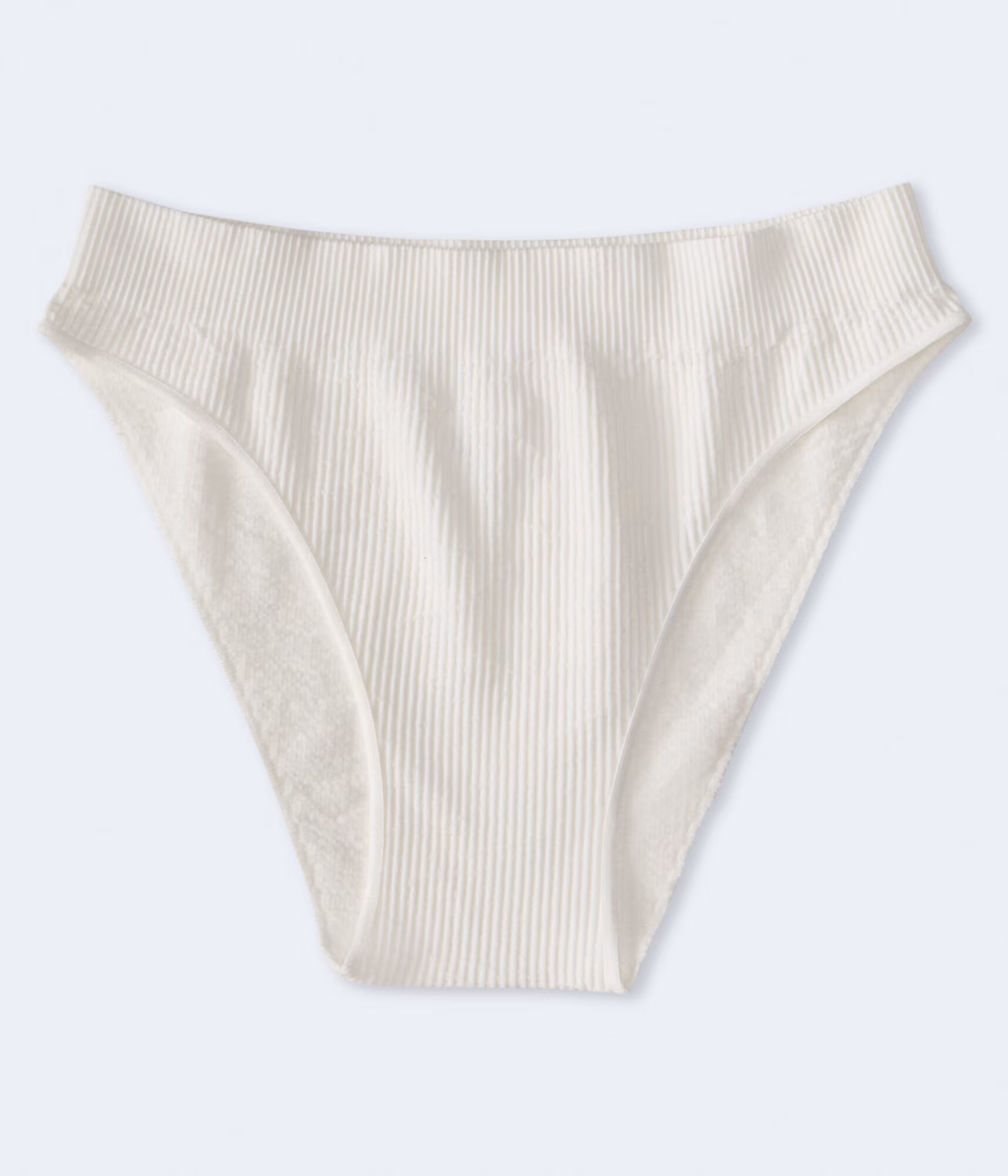 Seamless High-Cut Bikini cream