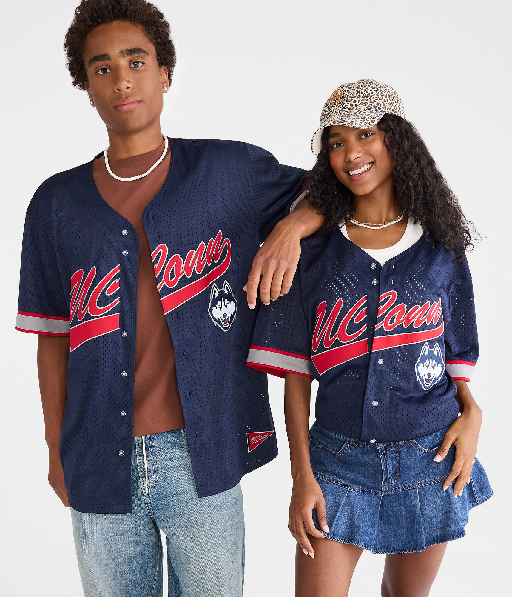 UConn Huskies Baseball Top navy