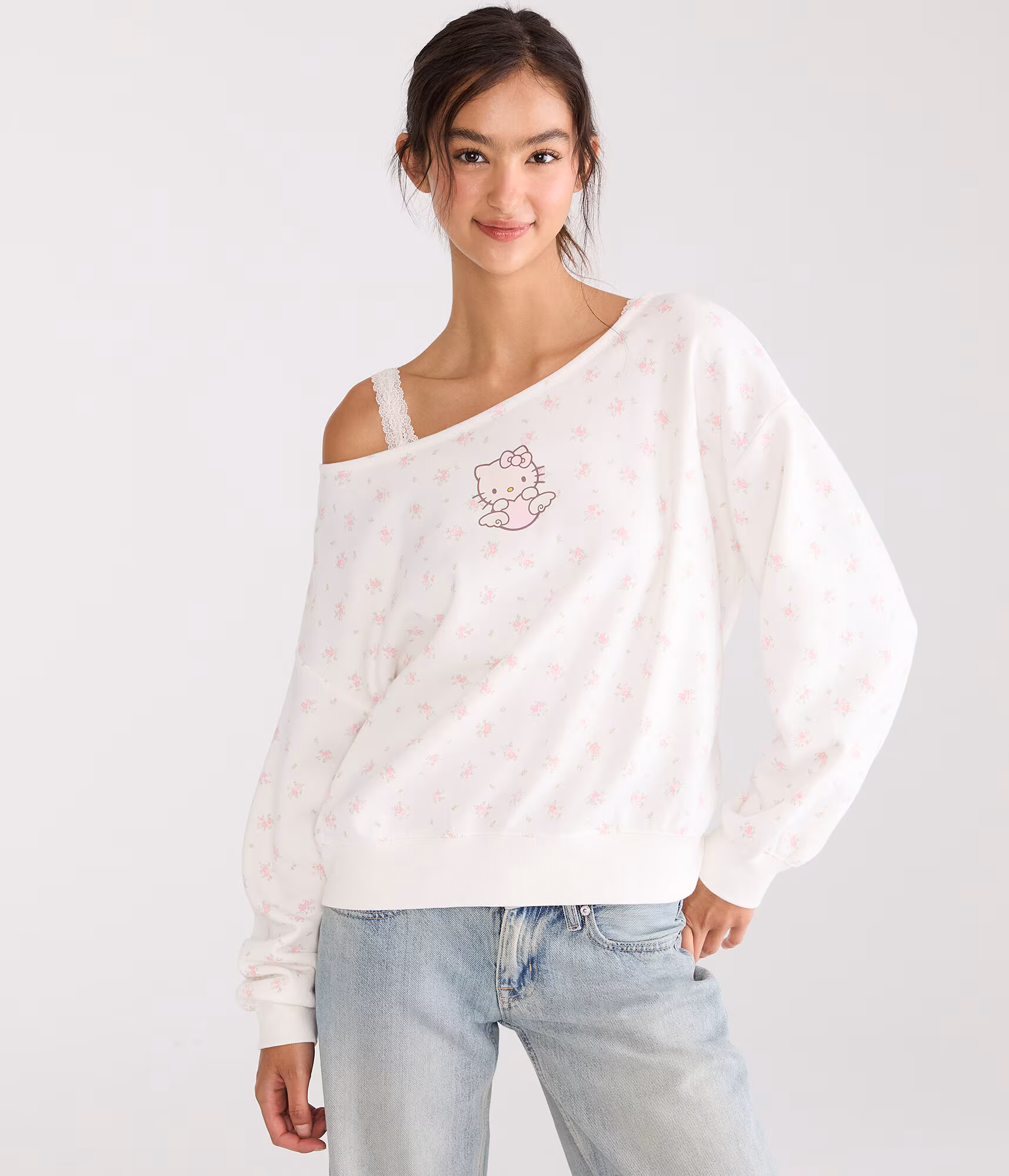 Hello Kitty - Aero Heart Floral Off-The-Shoulder Sweatshirt cream