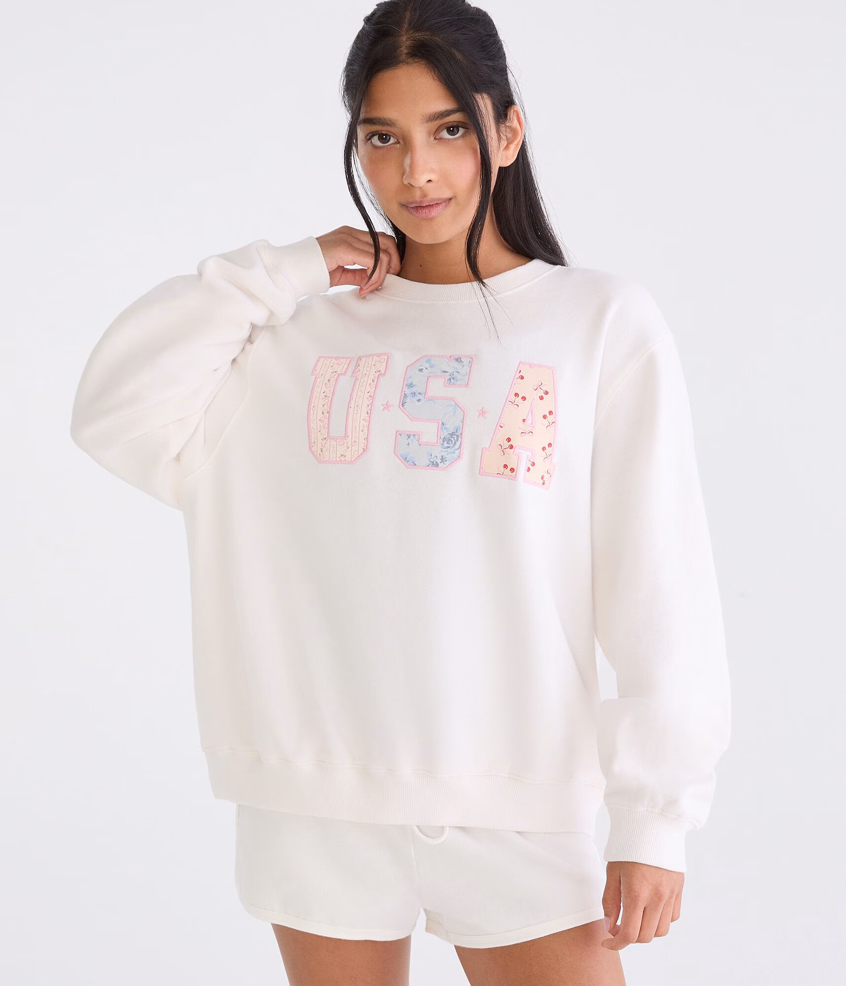 Cloud Soft USA Oversized Crew Sweatshirt cream