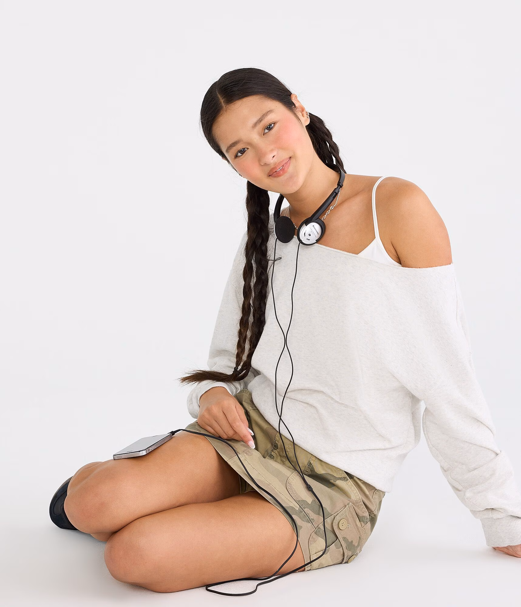 Cloud Soft Off-The-Shoulder Sweatshirt lightest heather grey