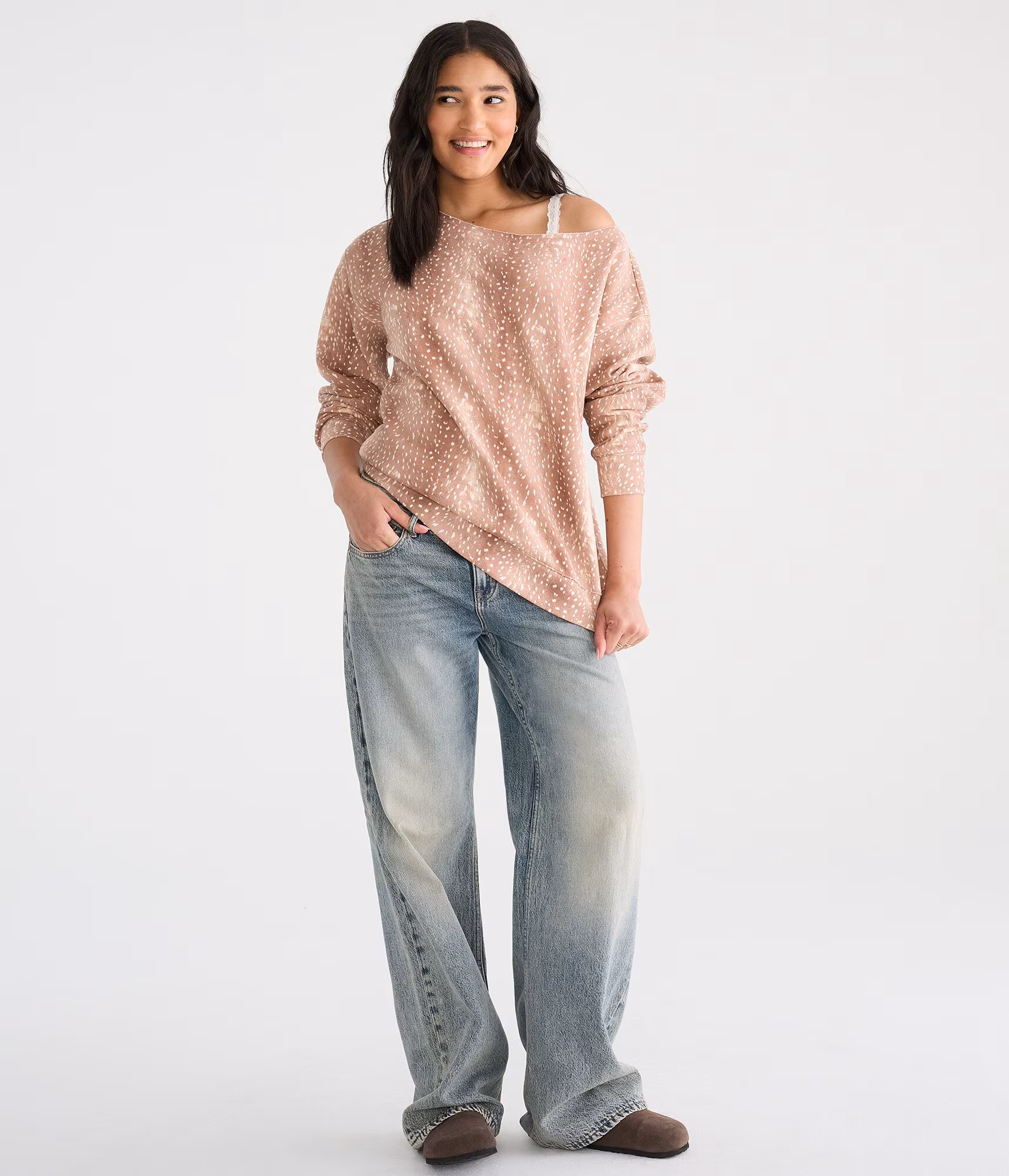 Déjà For Aero Deer Print Oversized Off-The-Shoulder Sweatshirt cream