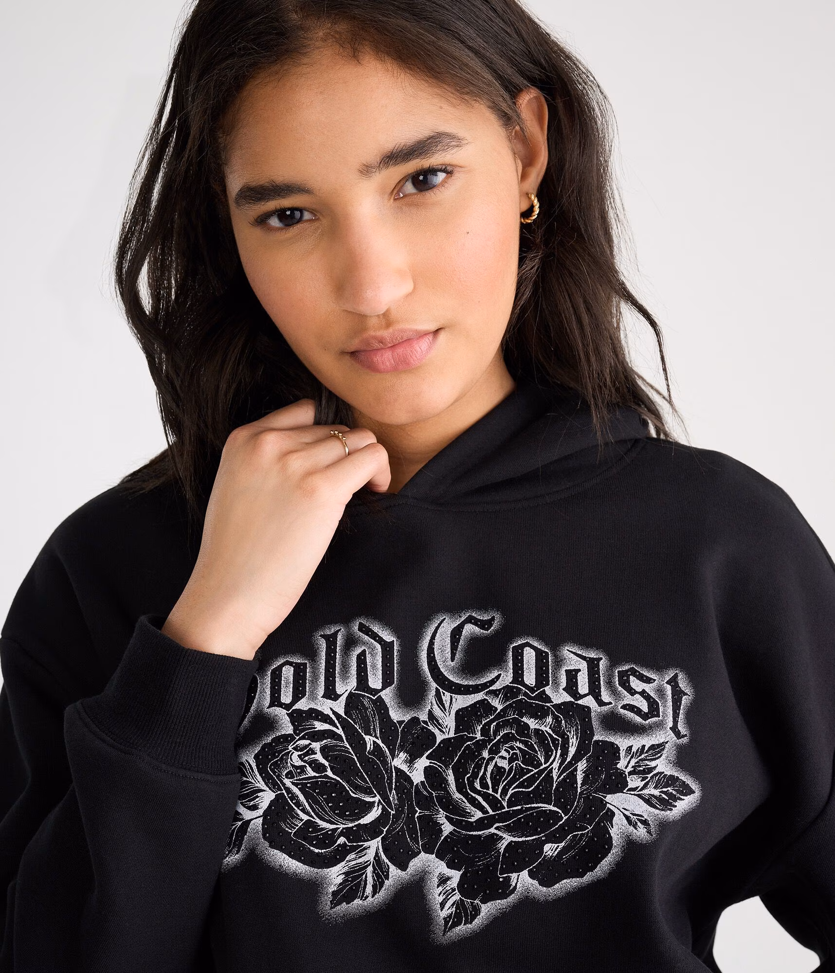 Déjà For Aero Gold Coast Roses Oversized Pullover Hoodie black
