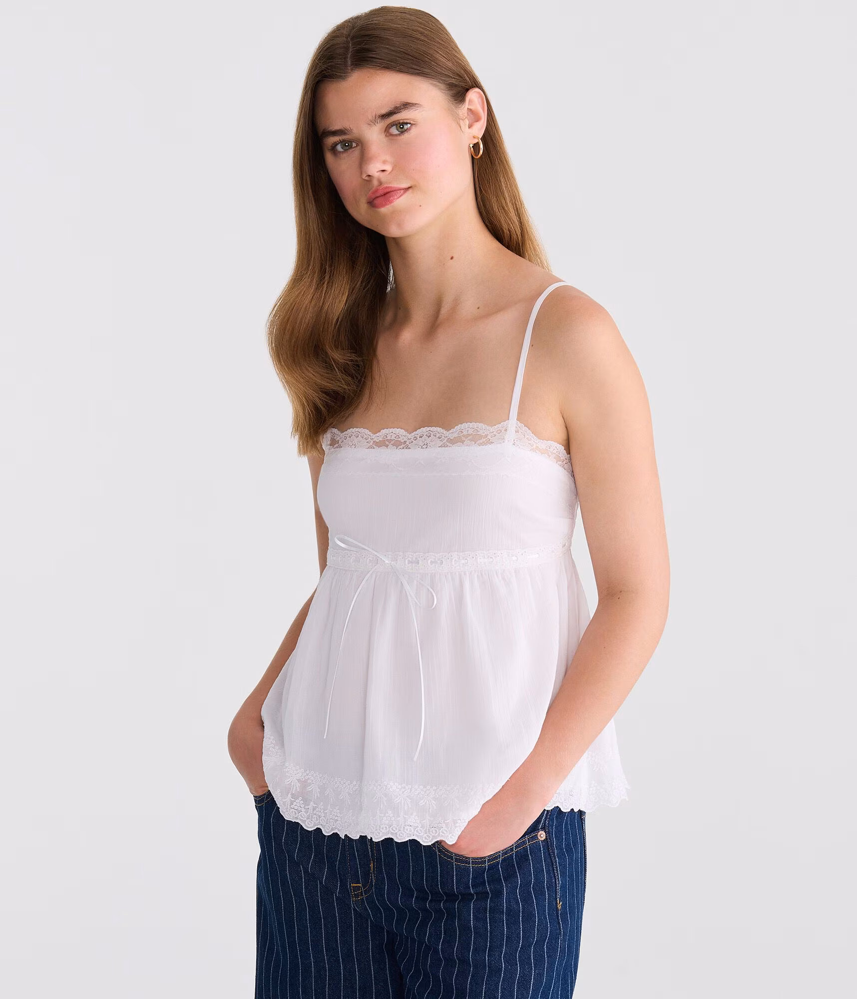 Bow Lace-Trim Square-Neck Cami bleach