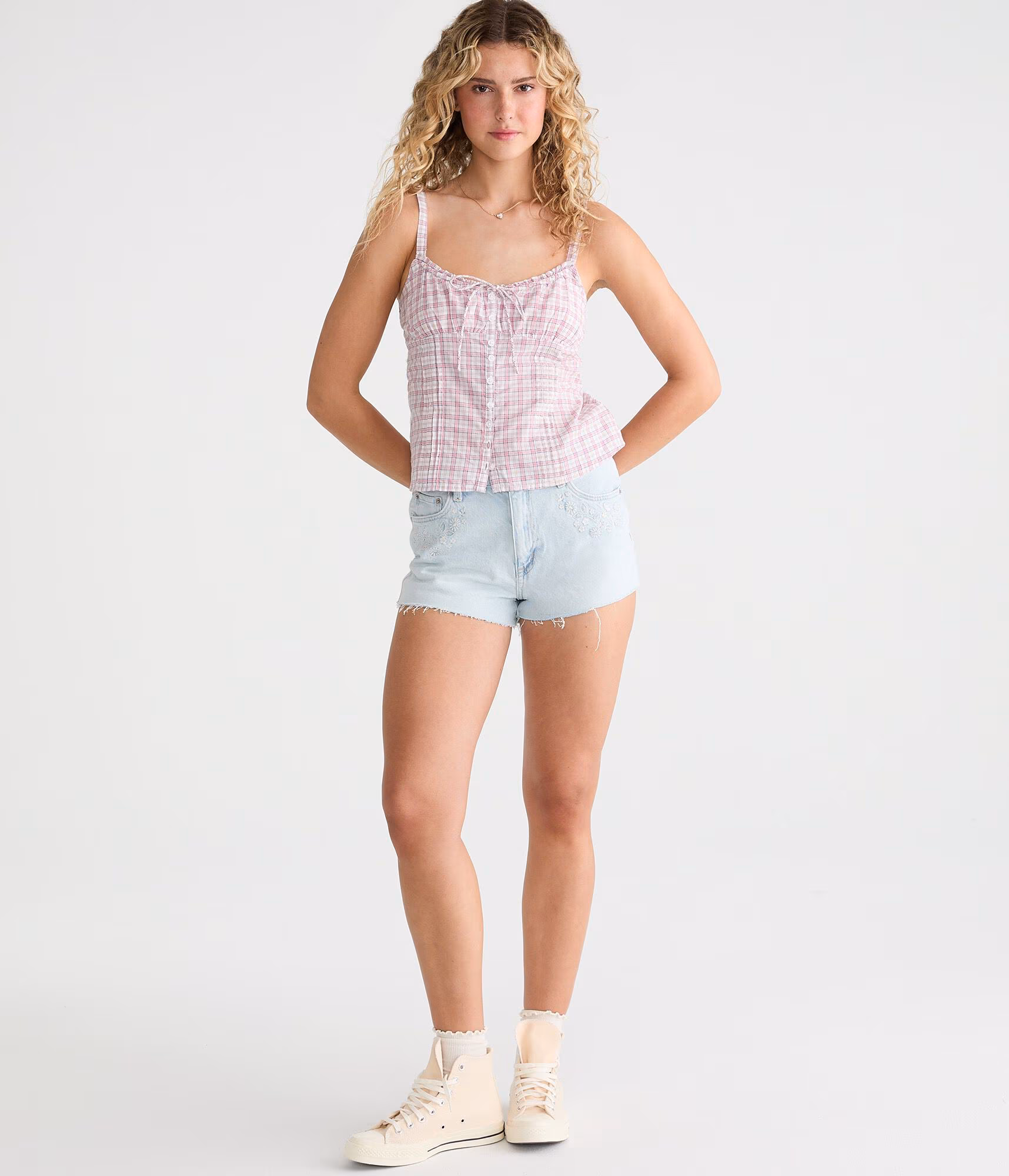 Vintage High-Rise Denim Shorty Shorts light wash