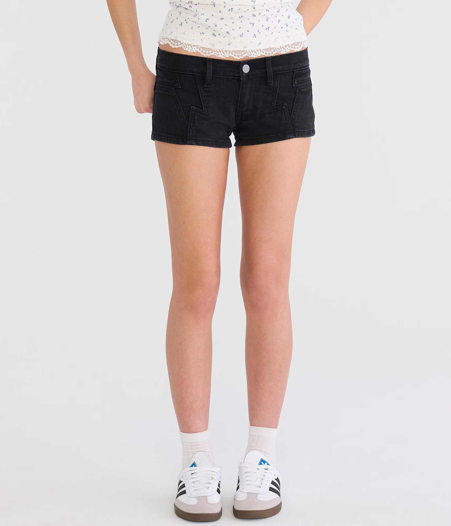 Super Low-Rise Micro Denim Shorts black wash