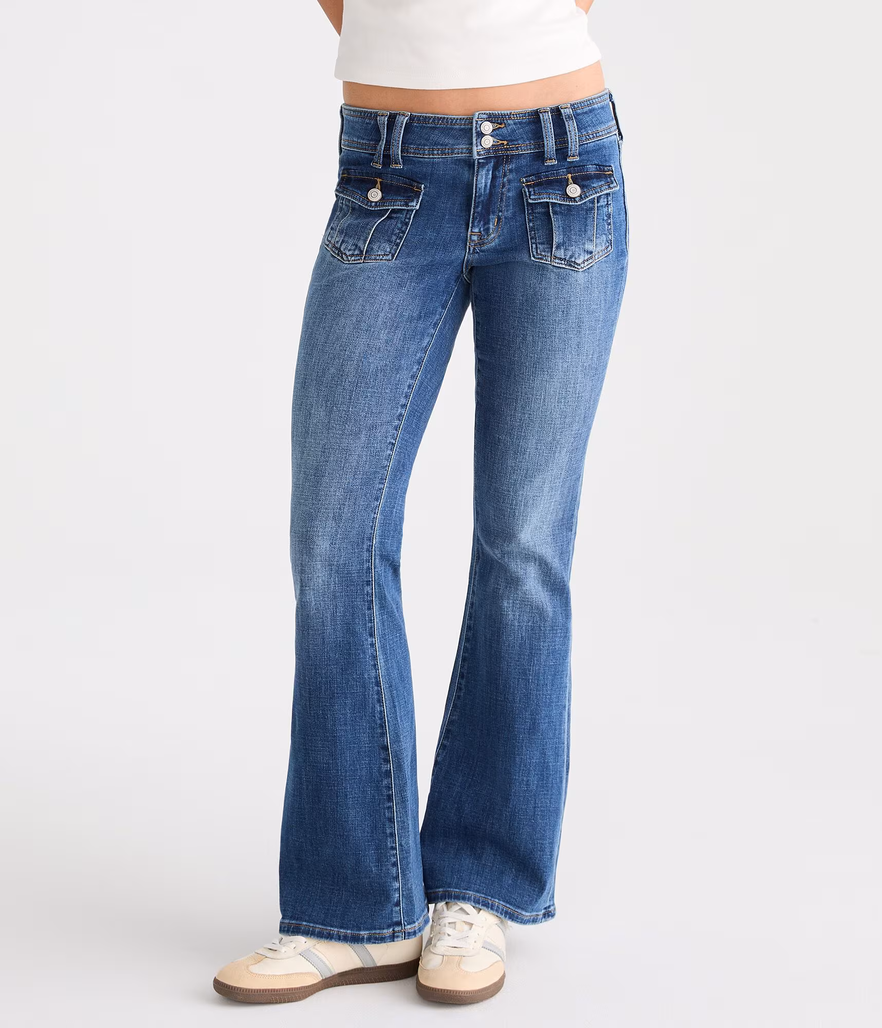Low-Rise Flare Jean dark wash