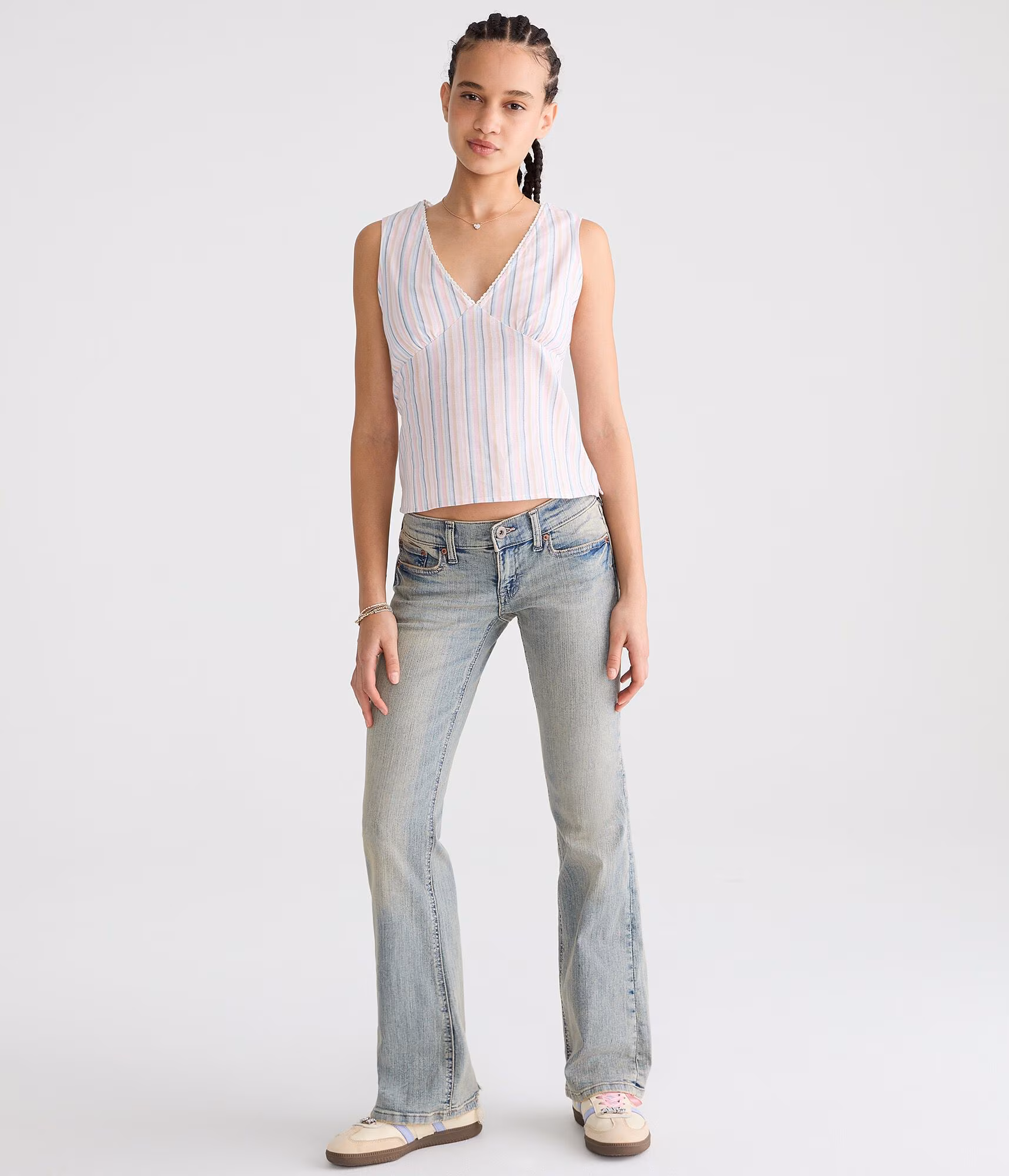 Super Low-Rise Bootcut Jean light wash