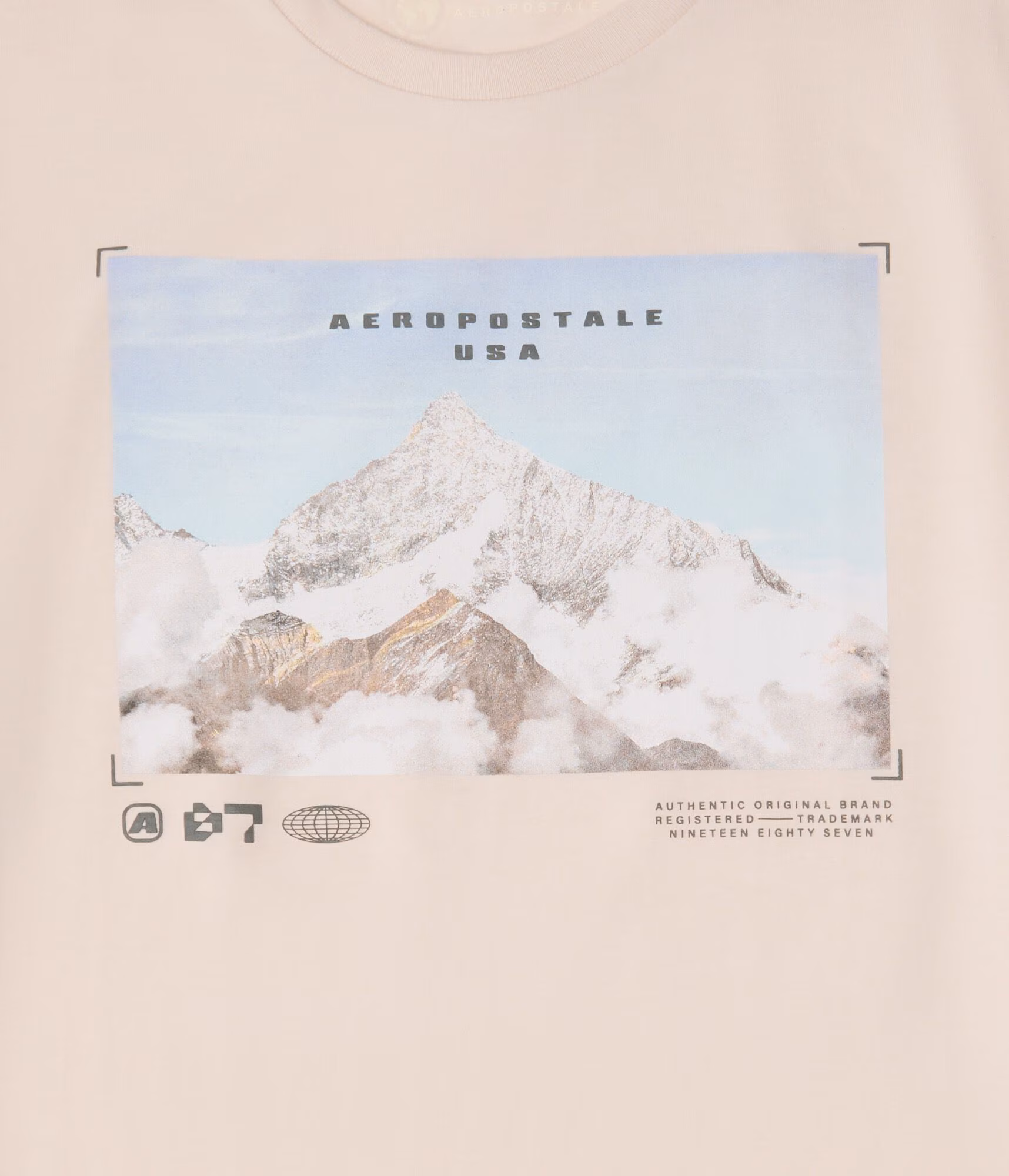 Aero Mountain Peak Graphic Tee pink magnolia