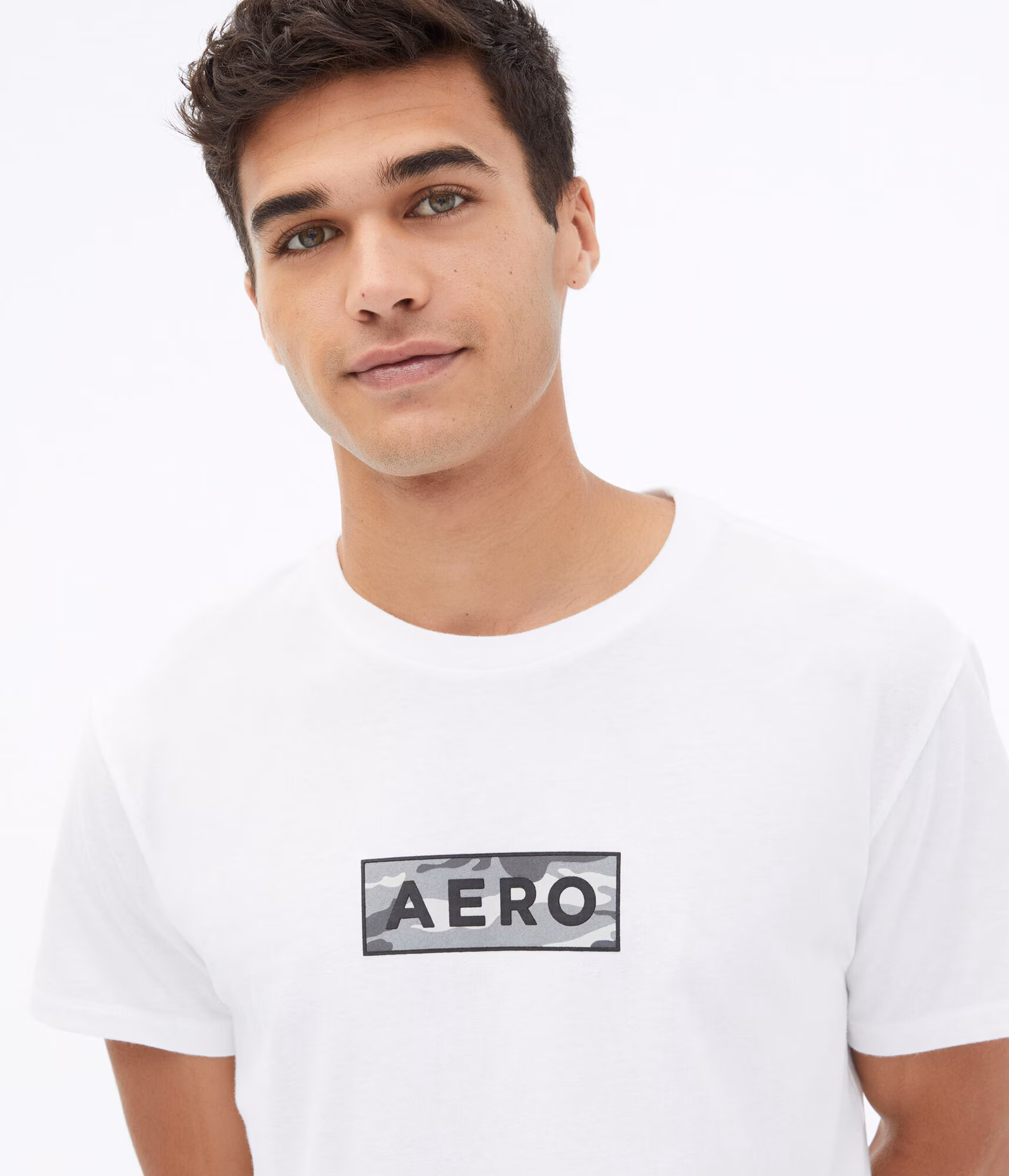 Camo Box Logo Graphic Tee bleach
