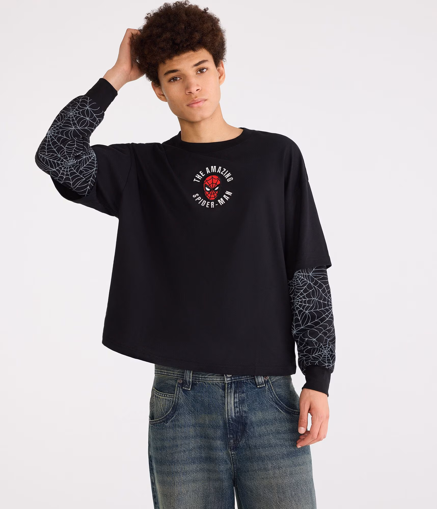 Marvel - Aéropostale Long Sleeve Spider-Man Spiderwebs Boxy 2Fer Tee black