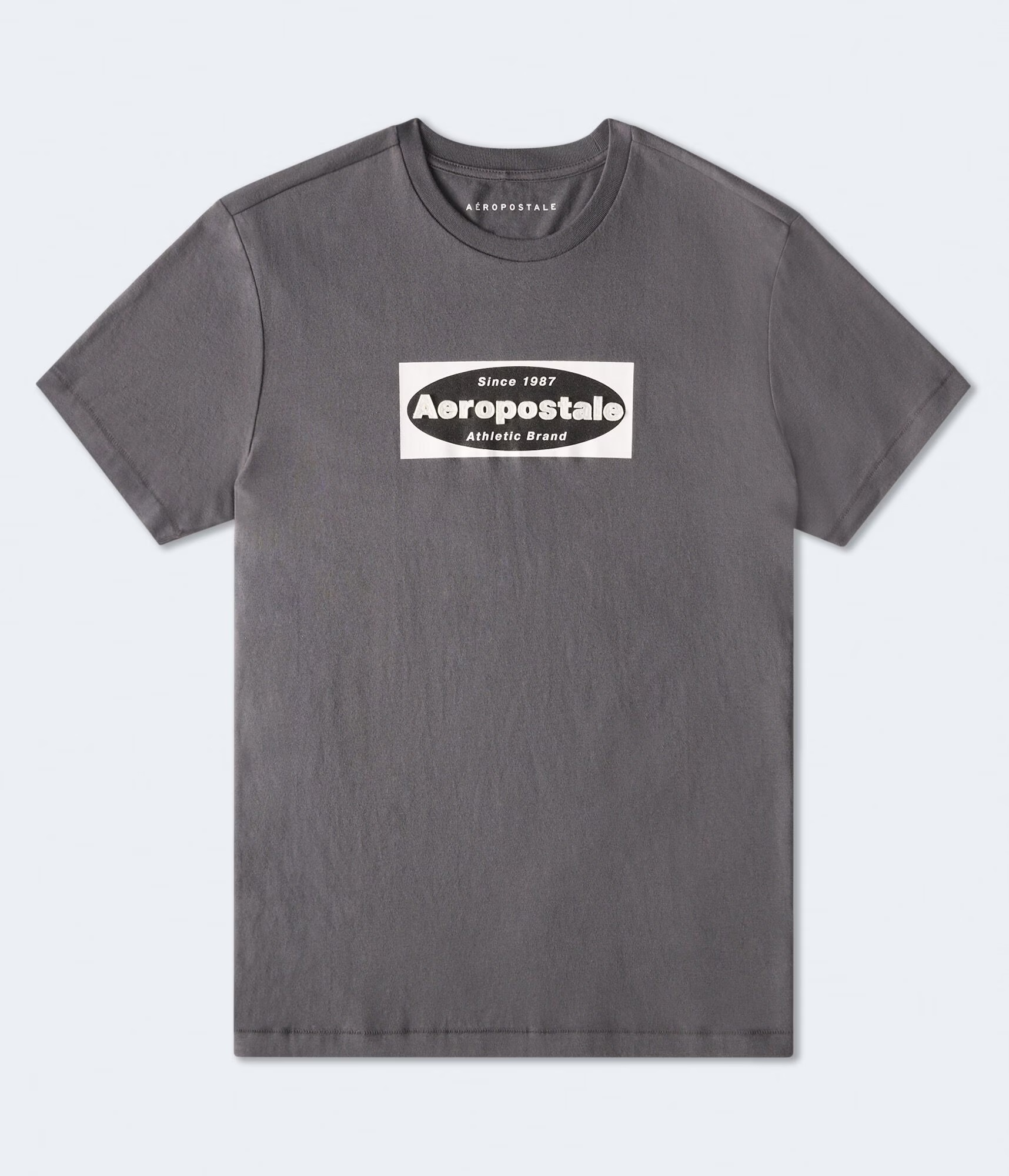 Aeropostale Box Logo Appliqué Graphic Tee magnet