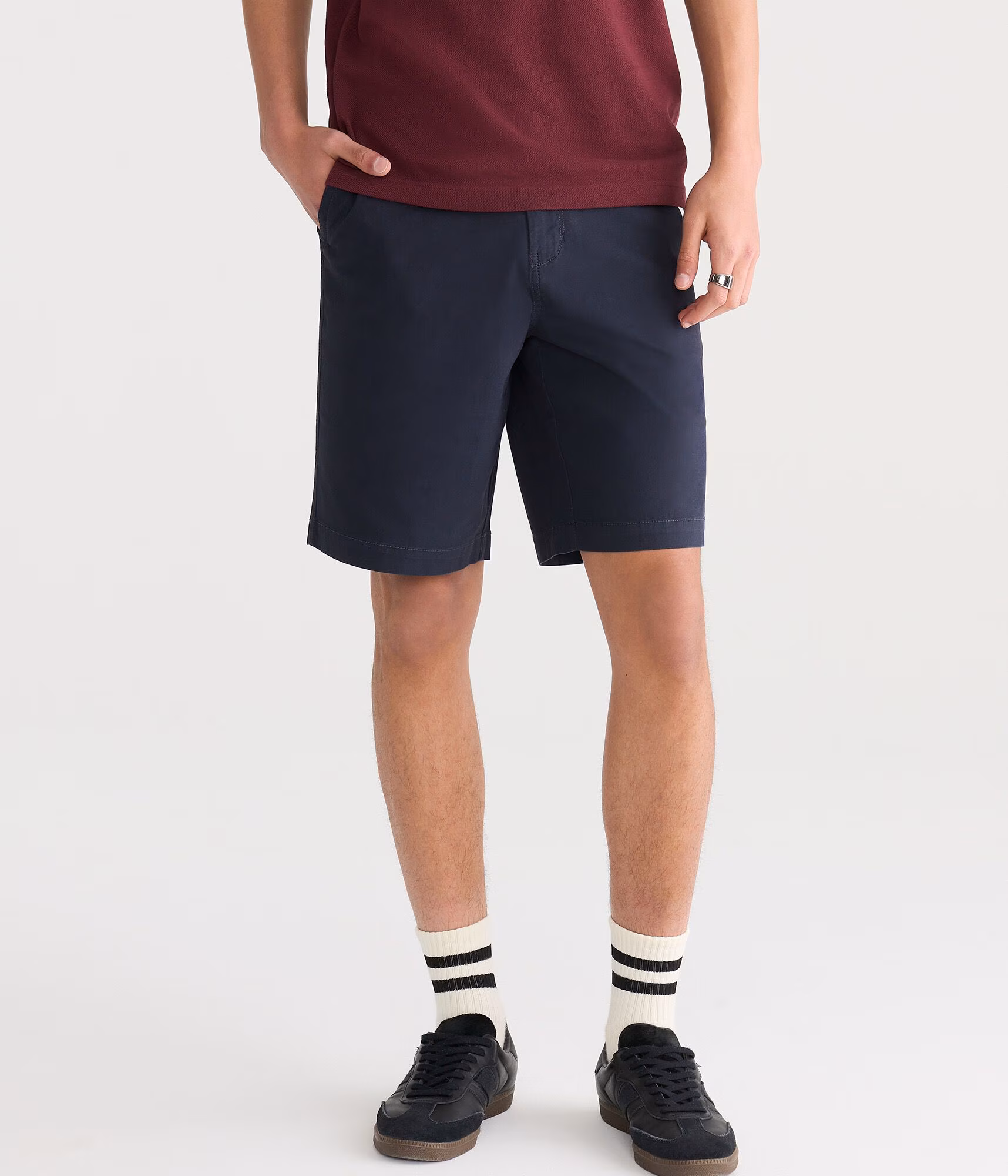 Classic Chino Shorts 9.5" deep navy