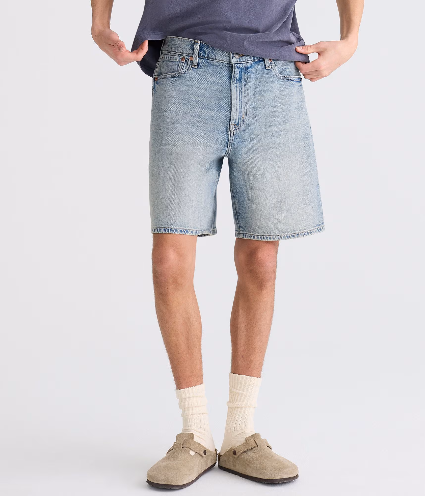 Baggy Denim Shorts 9" medium wash
